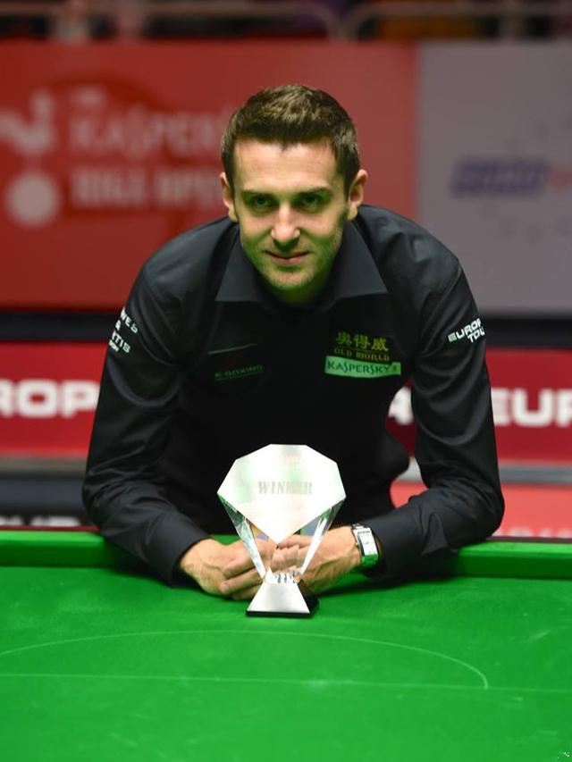 纳摩因博班 纳摩因博班